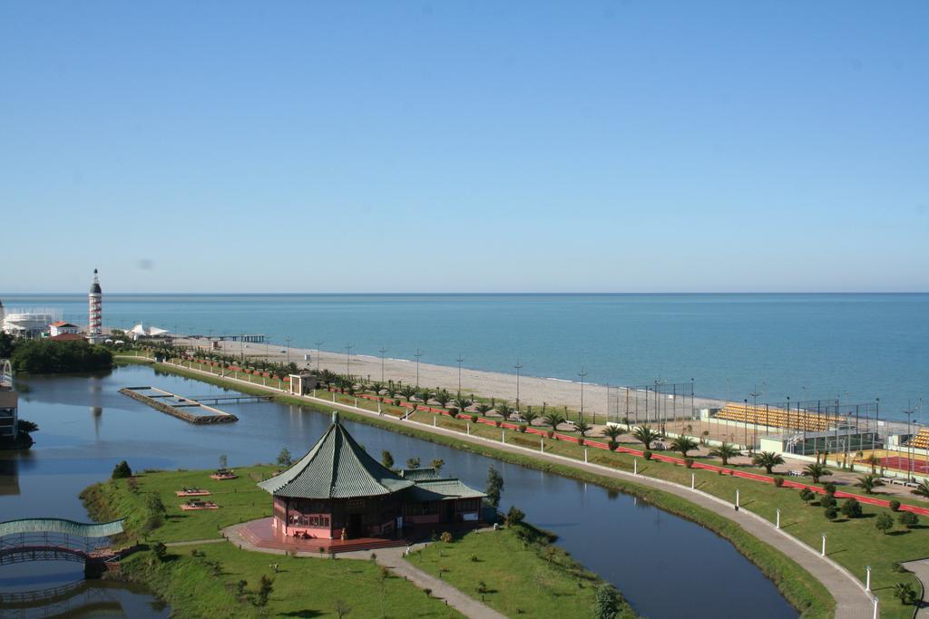 Apartment Miracle Batum Dış mekan fotoğraf