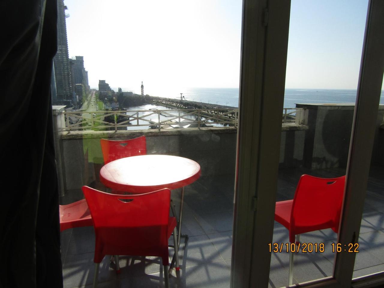 Apartment Miracle Batum Dış mekan fotoğraf