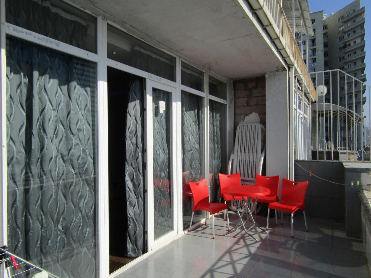 Apartment Miracle Batum Dış mekan fotoğraf
