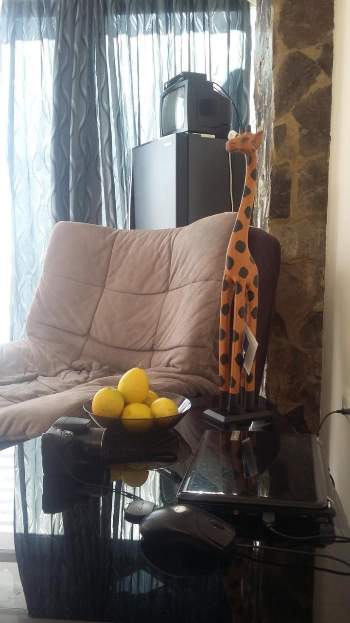 Apartment Miracle Batum Dış mekan fotoğraf