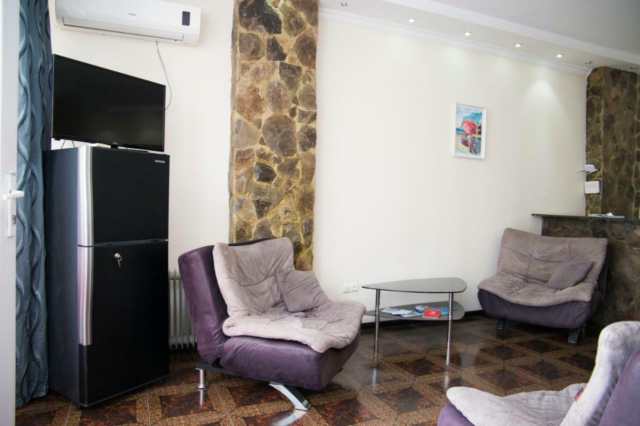Apartment Miracle Batum Dış mekan fotoğraf